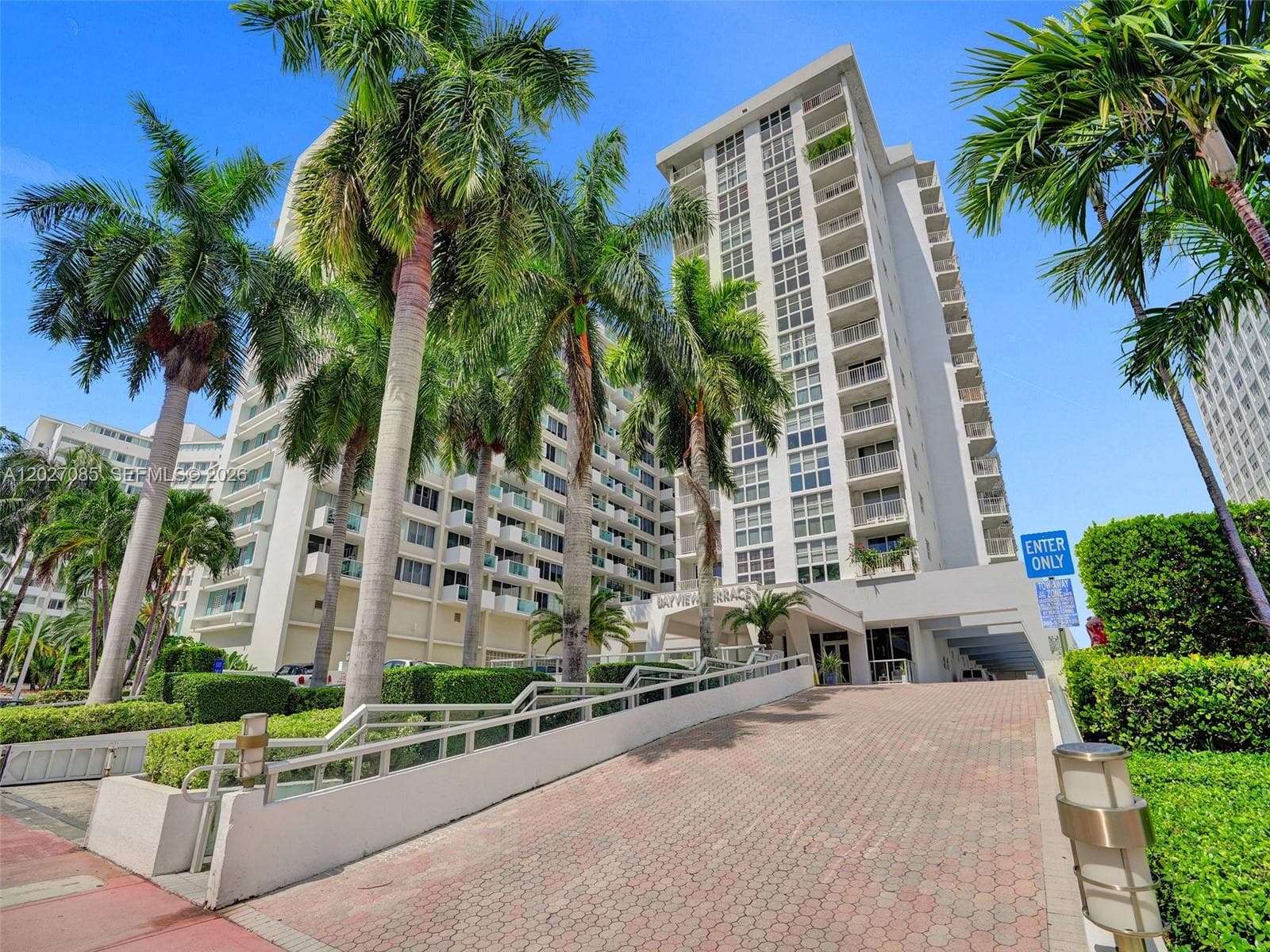 1228 West Ave # 1404, Miami Beach FL 33139 — 37