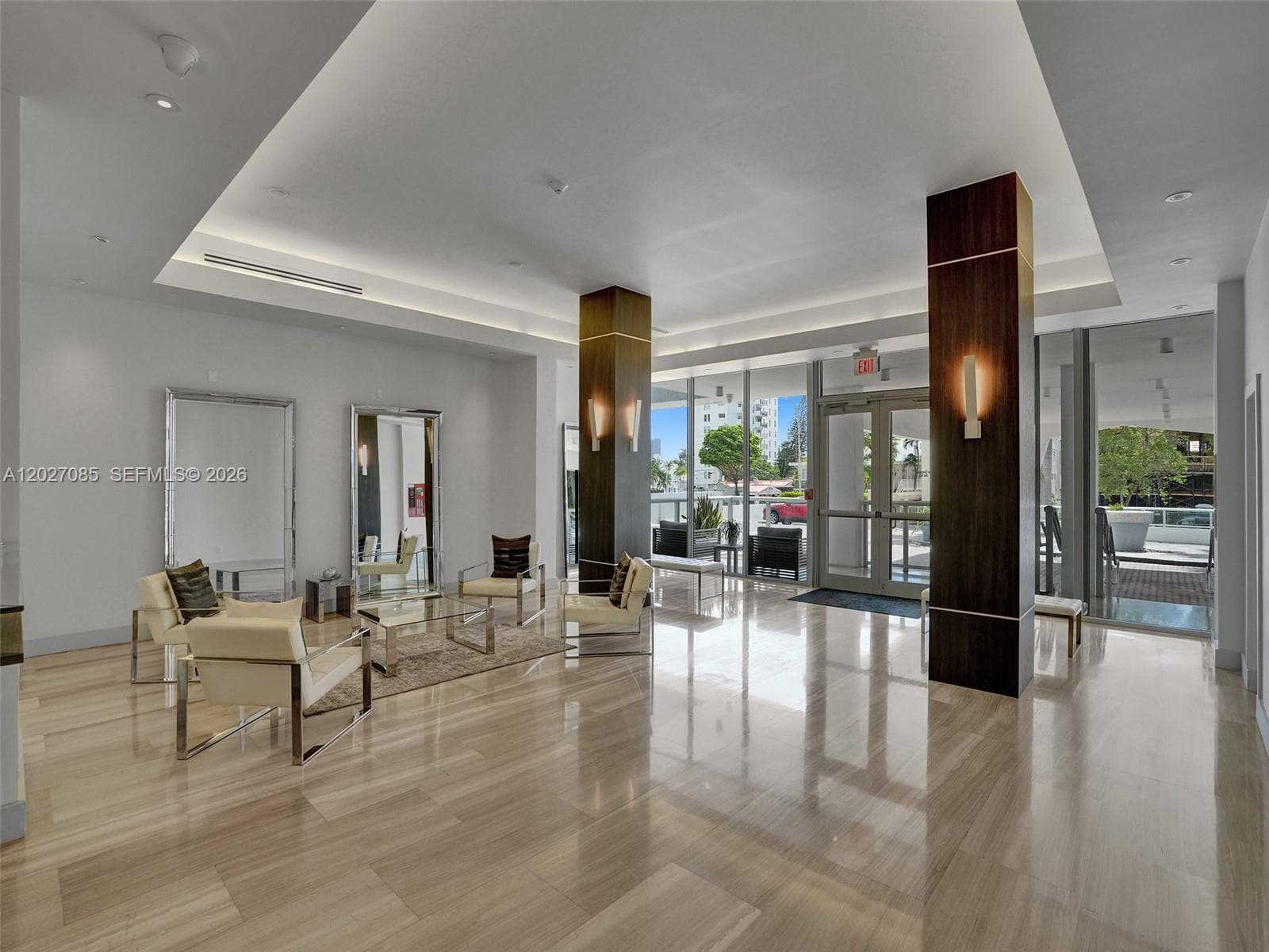 1228 West Ave # 1404, Miami Beach FL 33139 — 40
