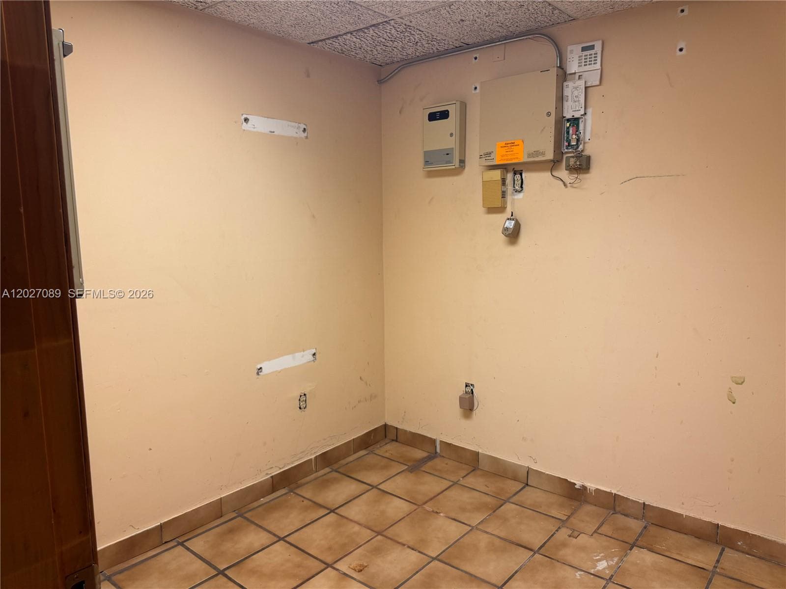 2660 SW 3rd St, Miami FL 33135 — 22