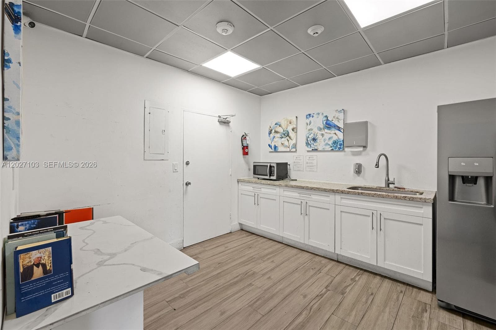 5001 Collins Ave # 1E, Miami Beach FL 33140 — 19