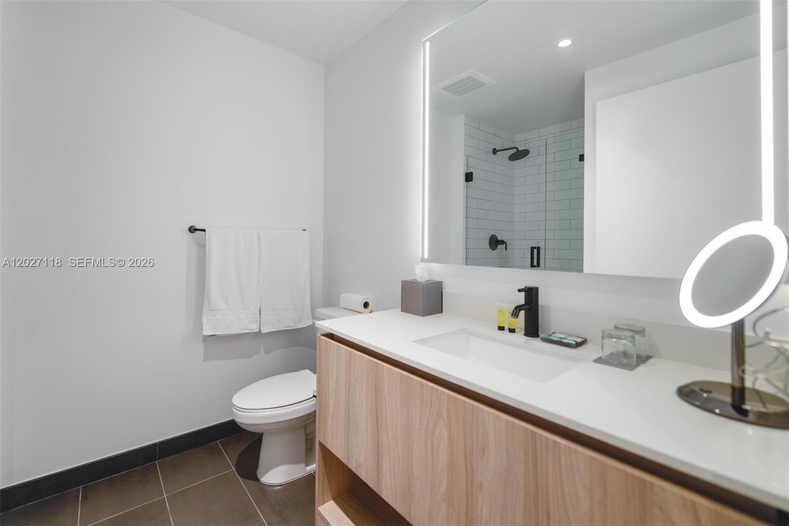 398 NE 5th St # 3505, Miami FL 33132 — 14