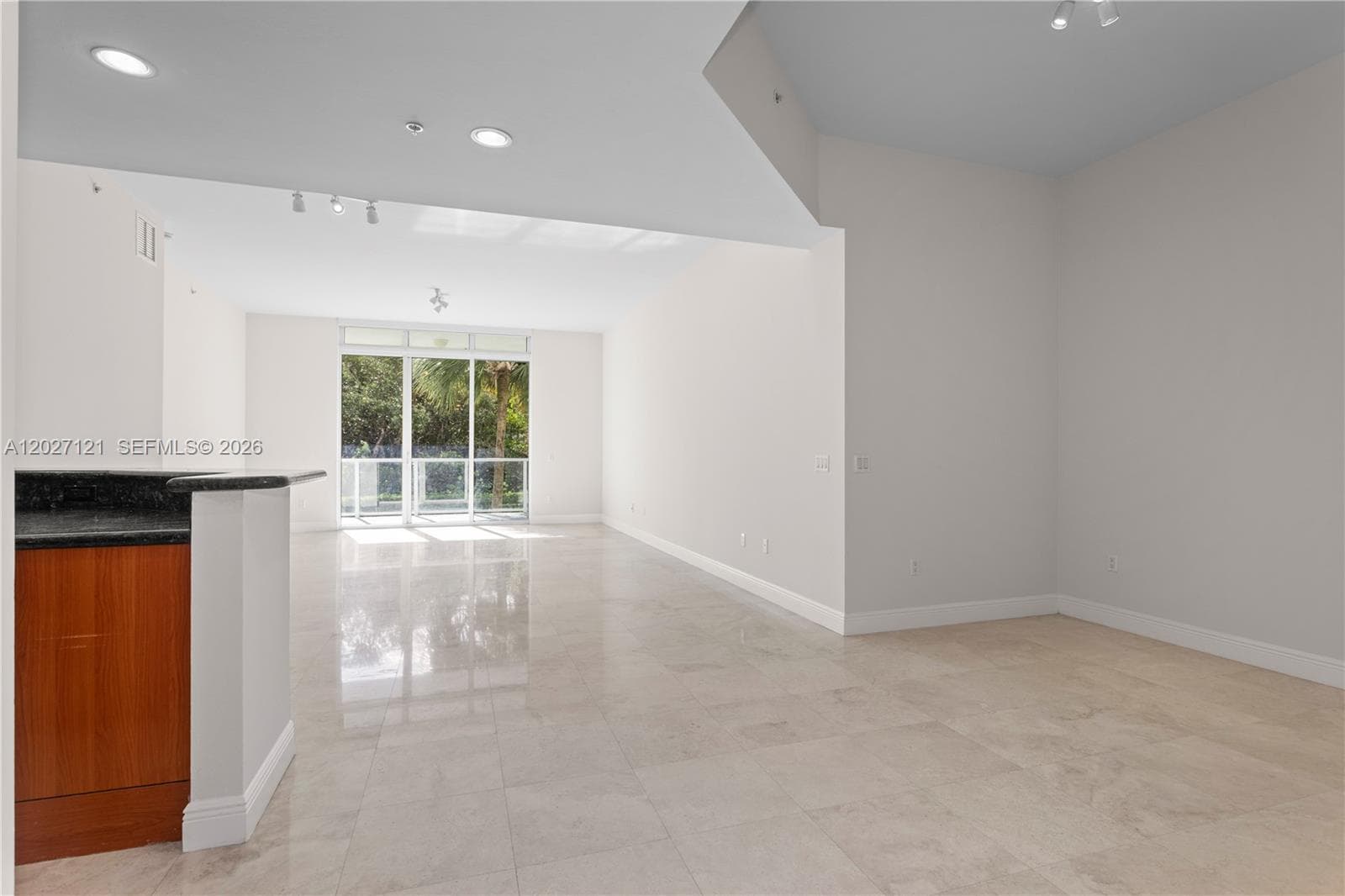 15051 Royal Oaks Ln # 101, North Miami FL 33181 — 10