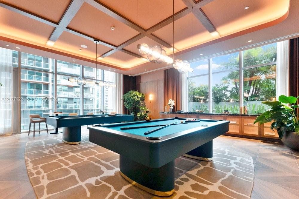77 SE 5th # 1711, Miami FL 33131 — 26