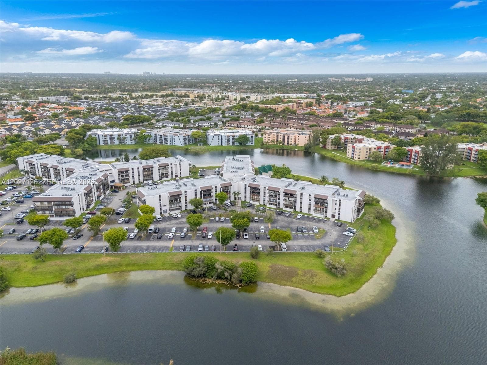 1350 SW 122nd Ave # 415, Miami FL 33184 — 26
