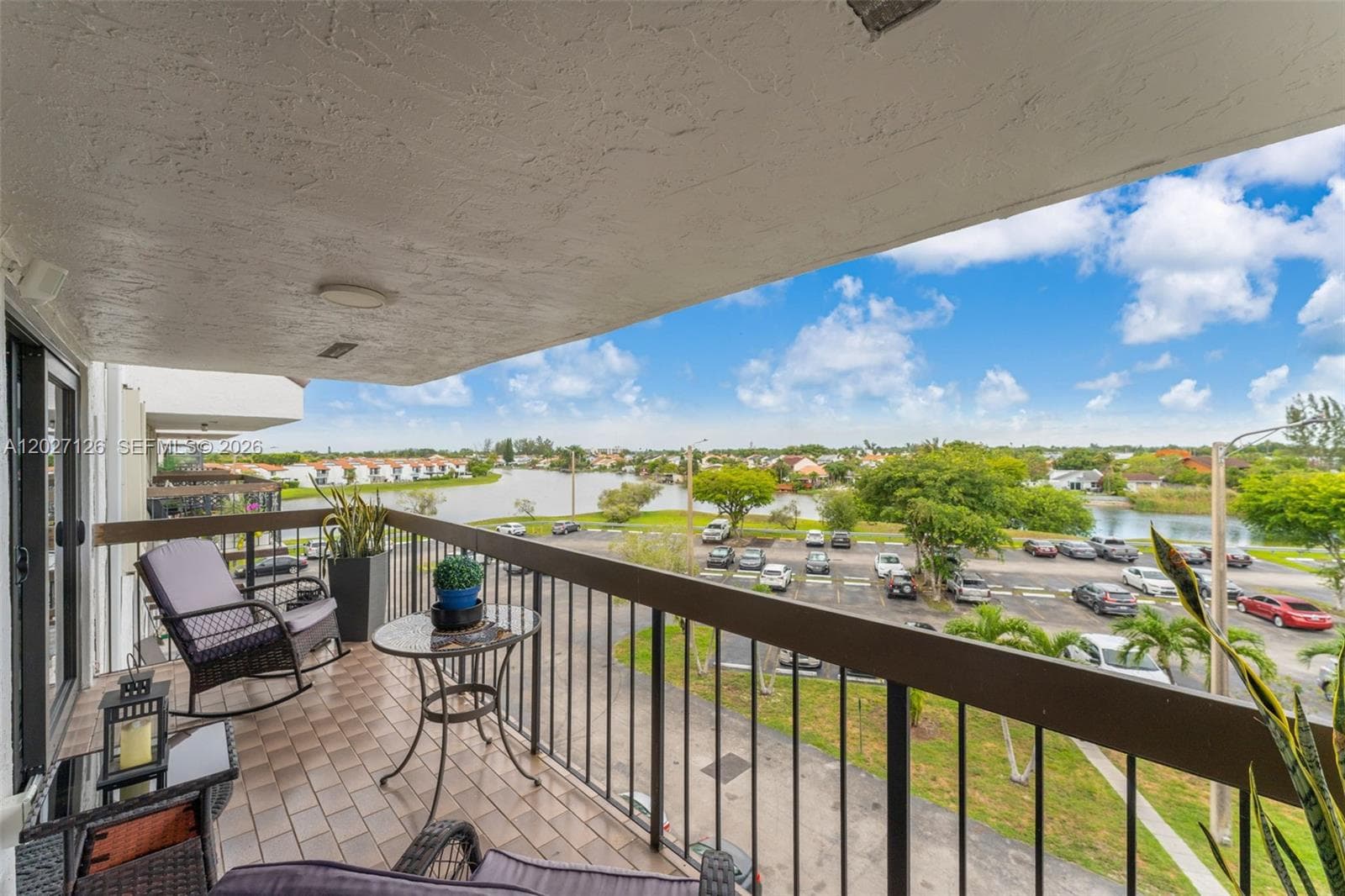 1350 SW 122nd Ave # 415, Miami FL 33184 — 22