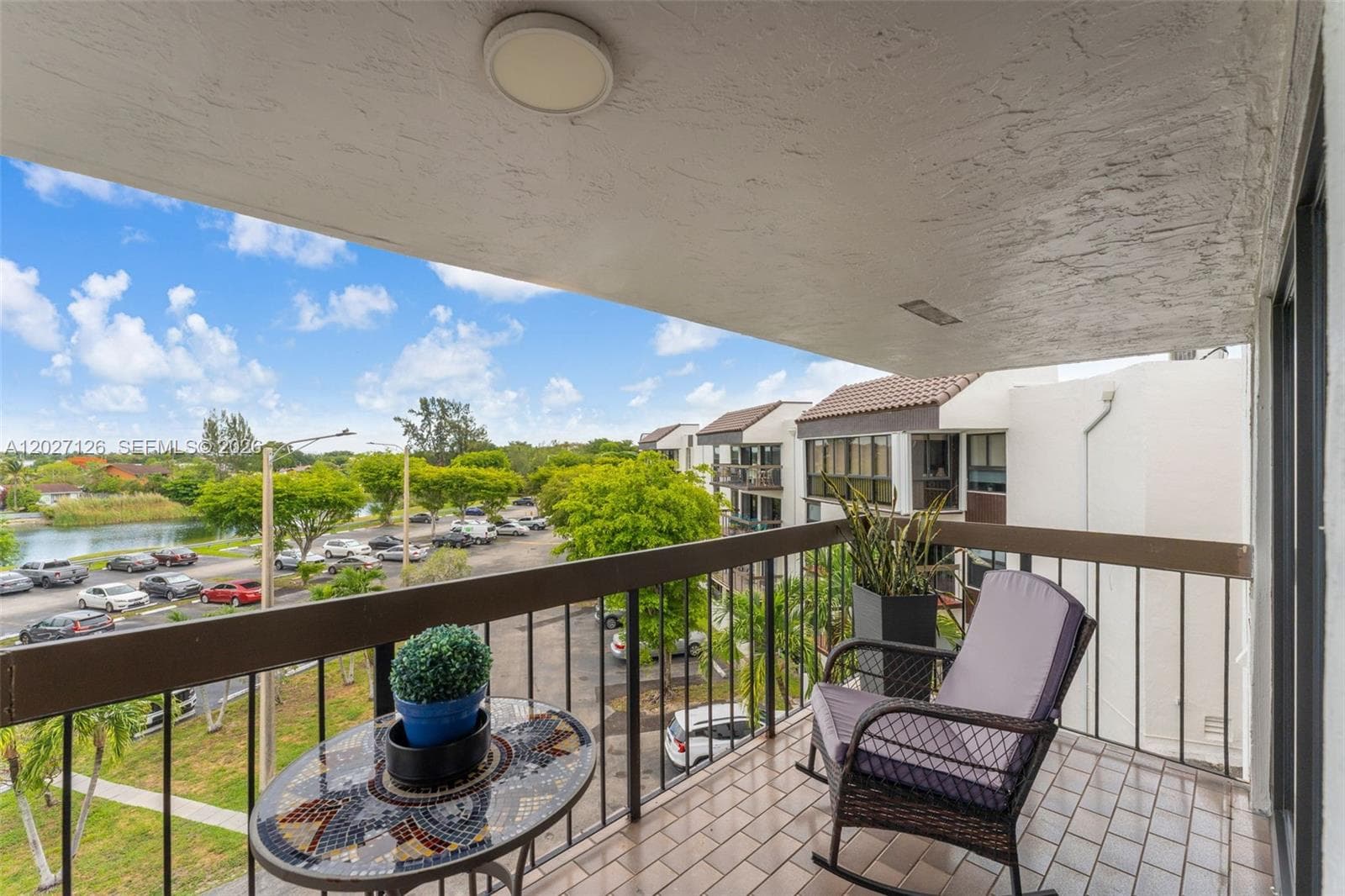 1350 SW 122nd Ave # 415, Miami FL 33184 — 21