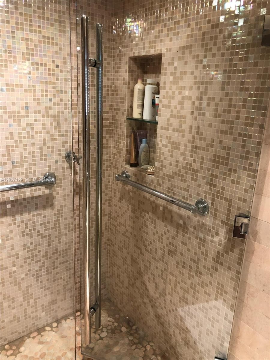 607 Ocean Dr # 9K, Key Biscayne FL 33149 — 15