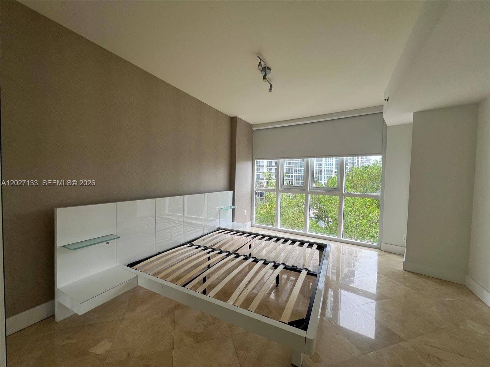 18201 Collins Ave # 601A, Sunny Isles Beach FL 33160 — 46