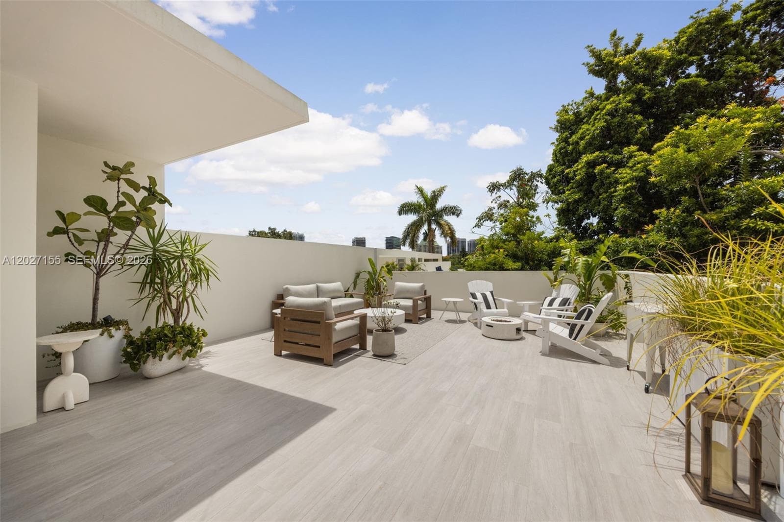 2986 Coconut Ave, Coconut Grove FL 33133 — 29