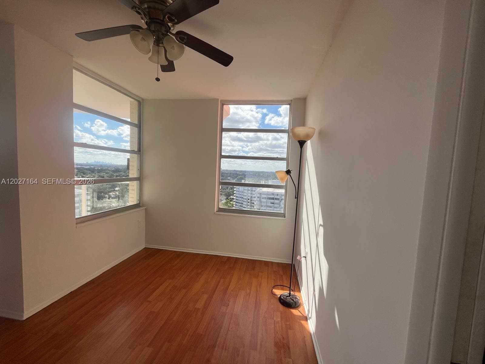 1351 NE Miami Gardens Dr # 1625E, Miami FL 33179 — 16