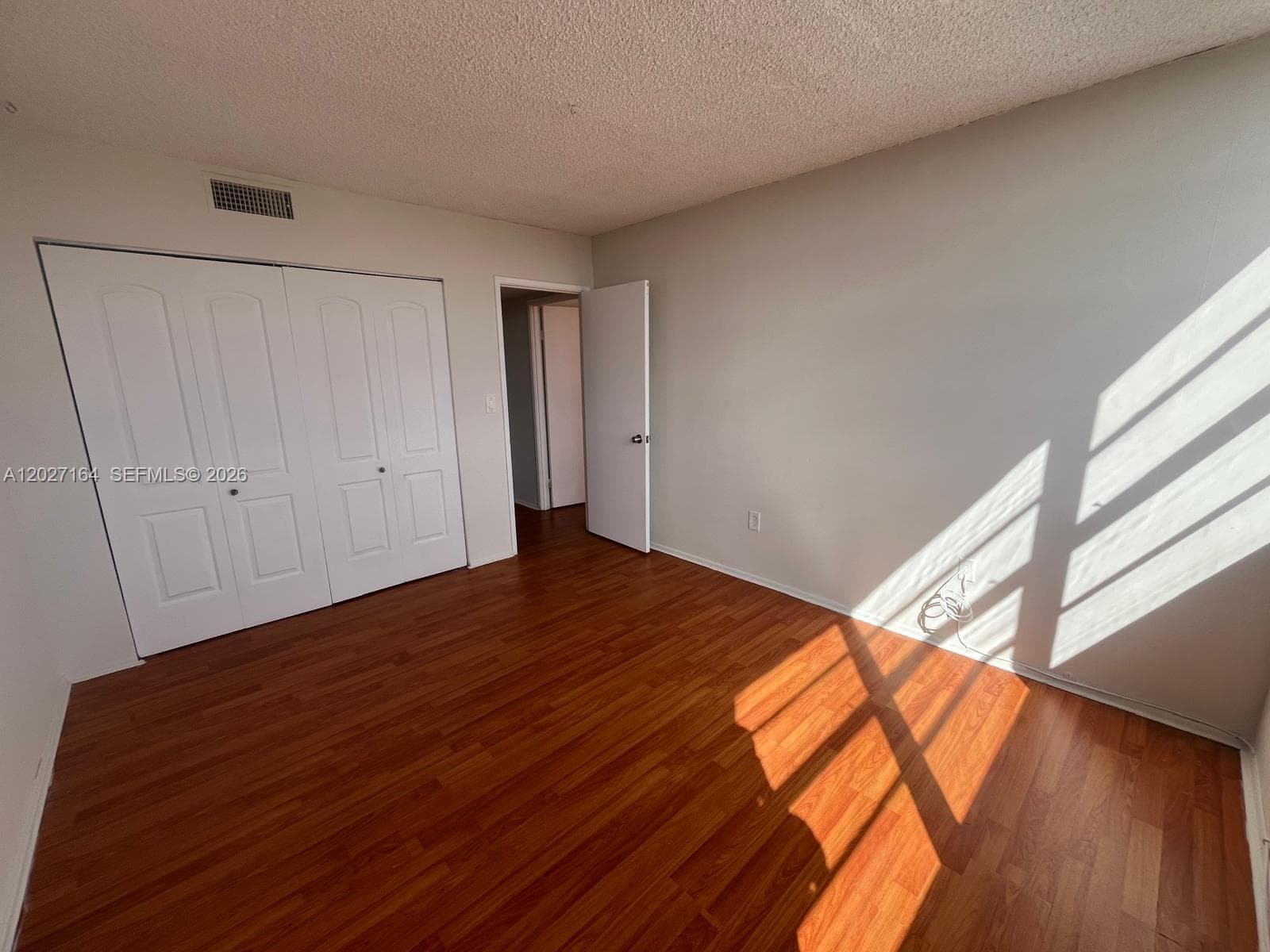 1351 NE Miami Gardens Dr # 1625E, Miami FL 33179 — 1