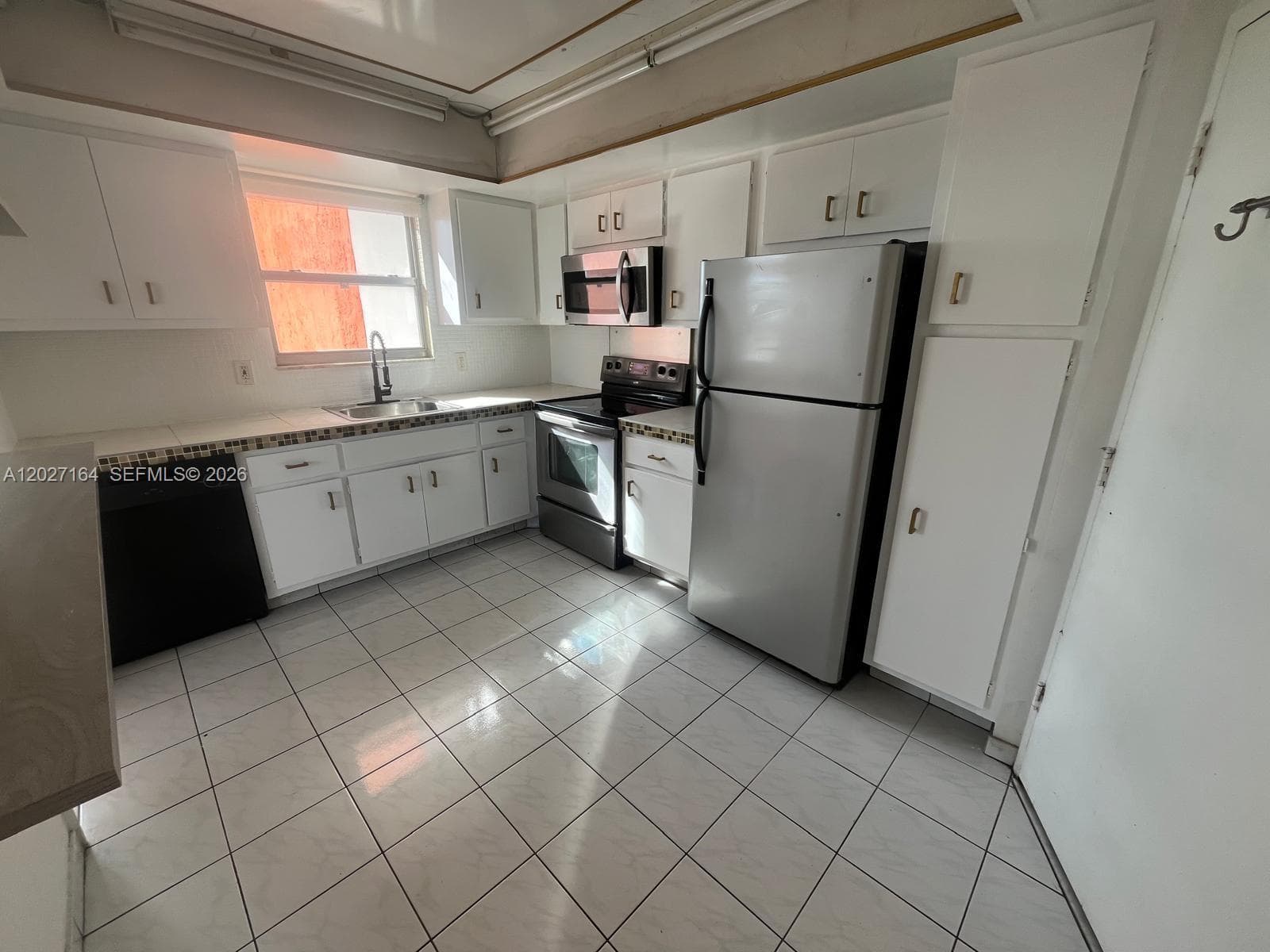 1351 NE Miami Gardens Dr # 1625E, Miami FL 33179 — 15