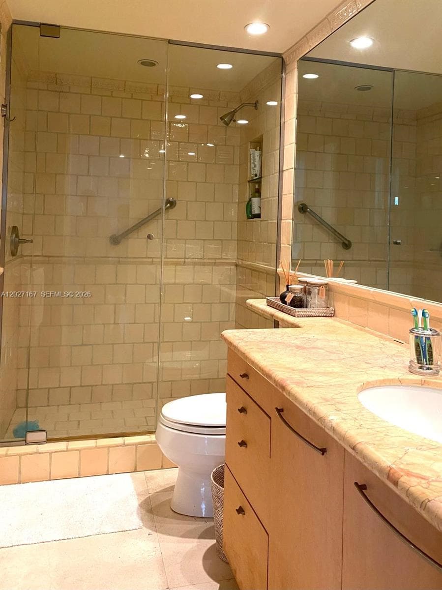 1121 Crandon Blvd # D1007, Key Biscayne FL 33149 — 12