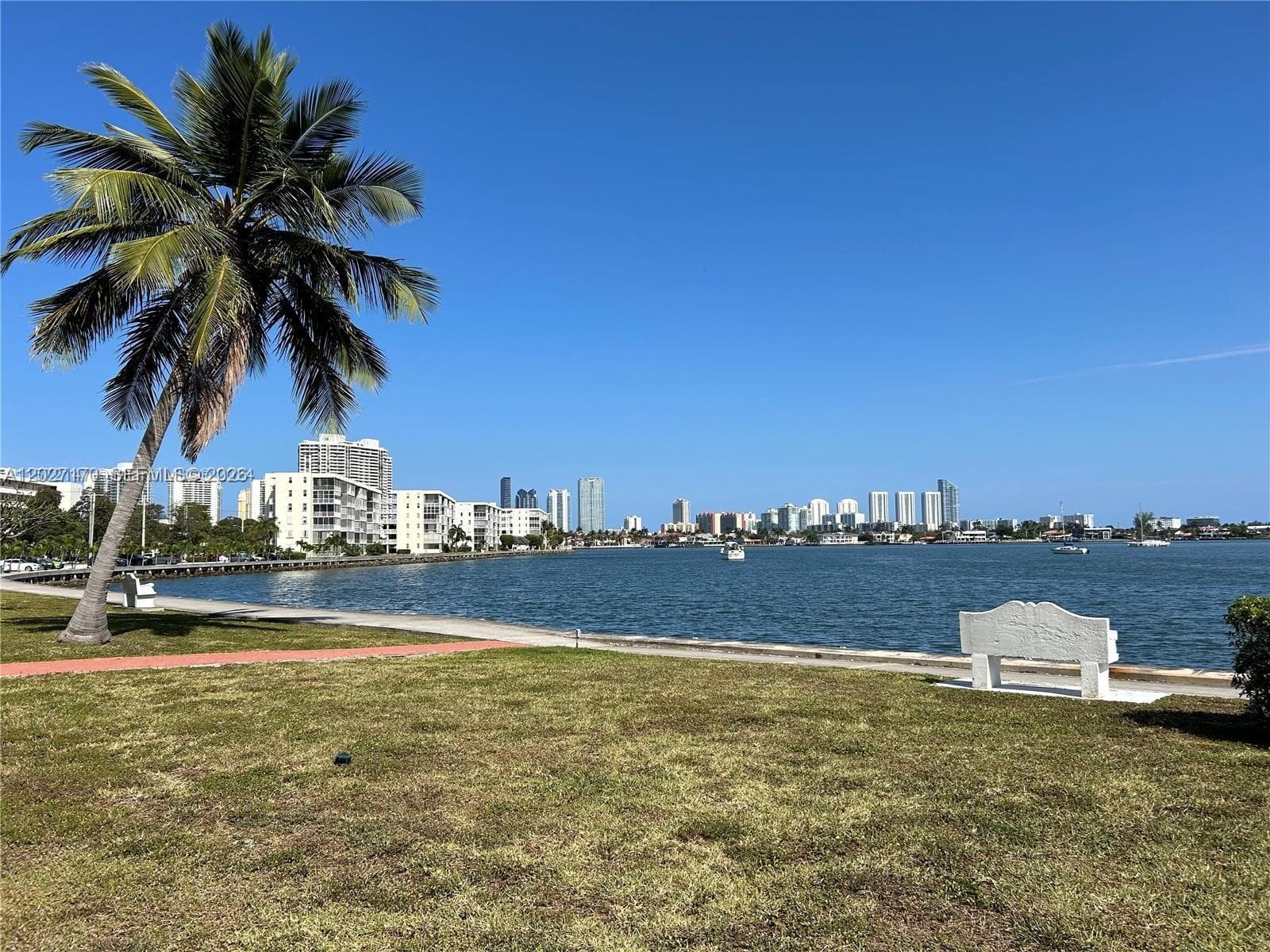 2910 Point East Dr # M609, Aventura FL 33160 — 23