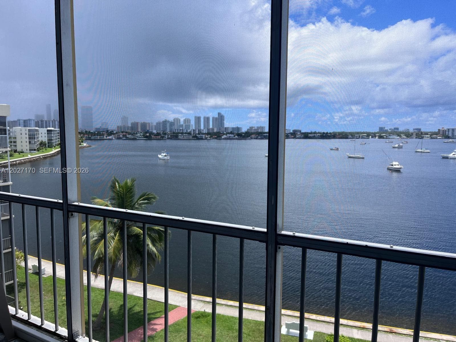 2910 Point East Dr # M609, Aventura FL 33160 — 46