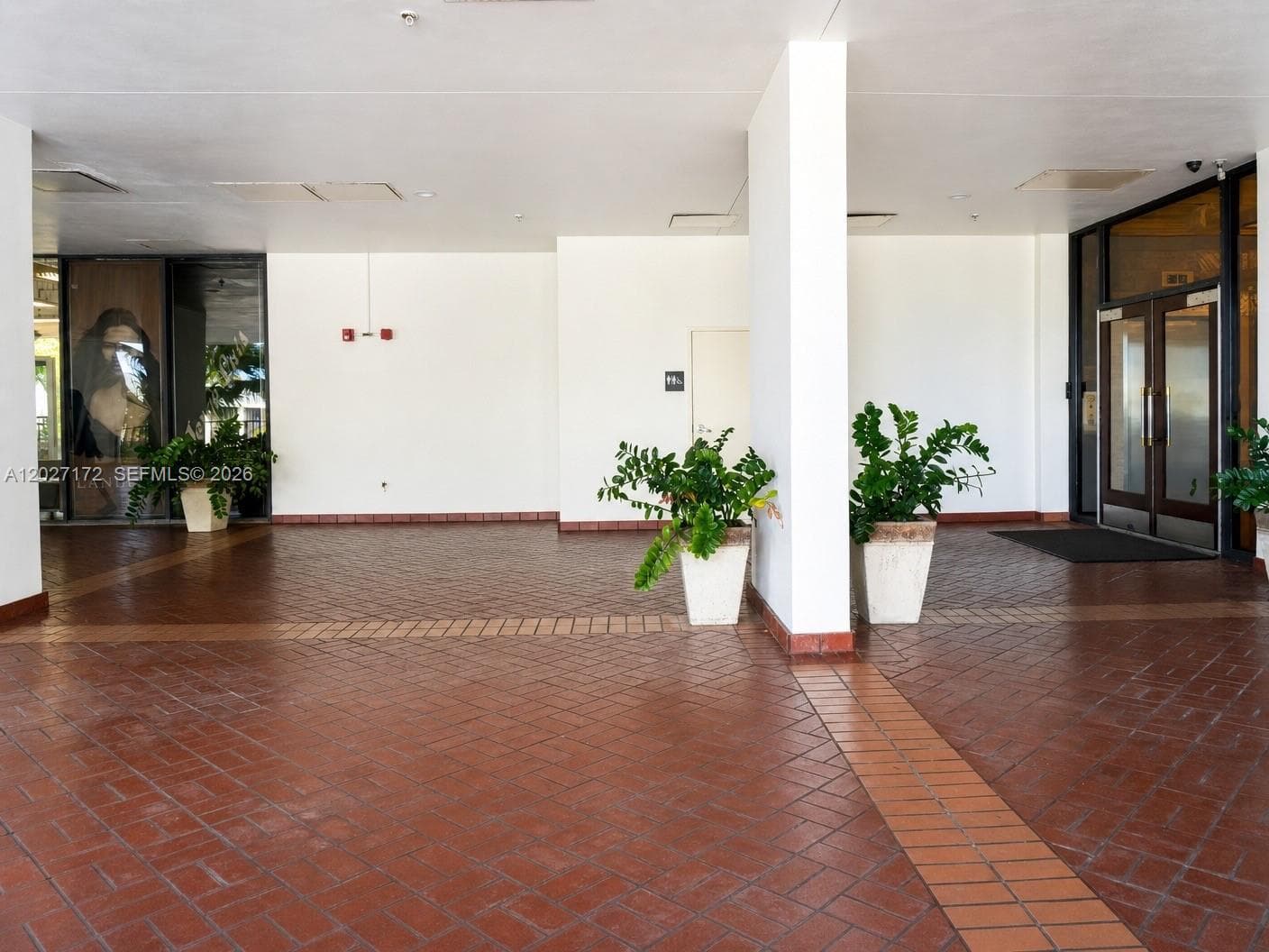 1925 Brickell Ave # 1808, Miami FL 33129 — 77