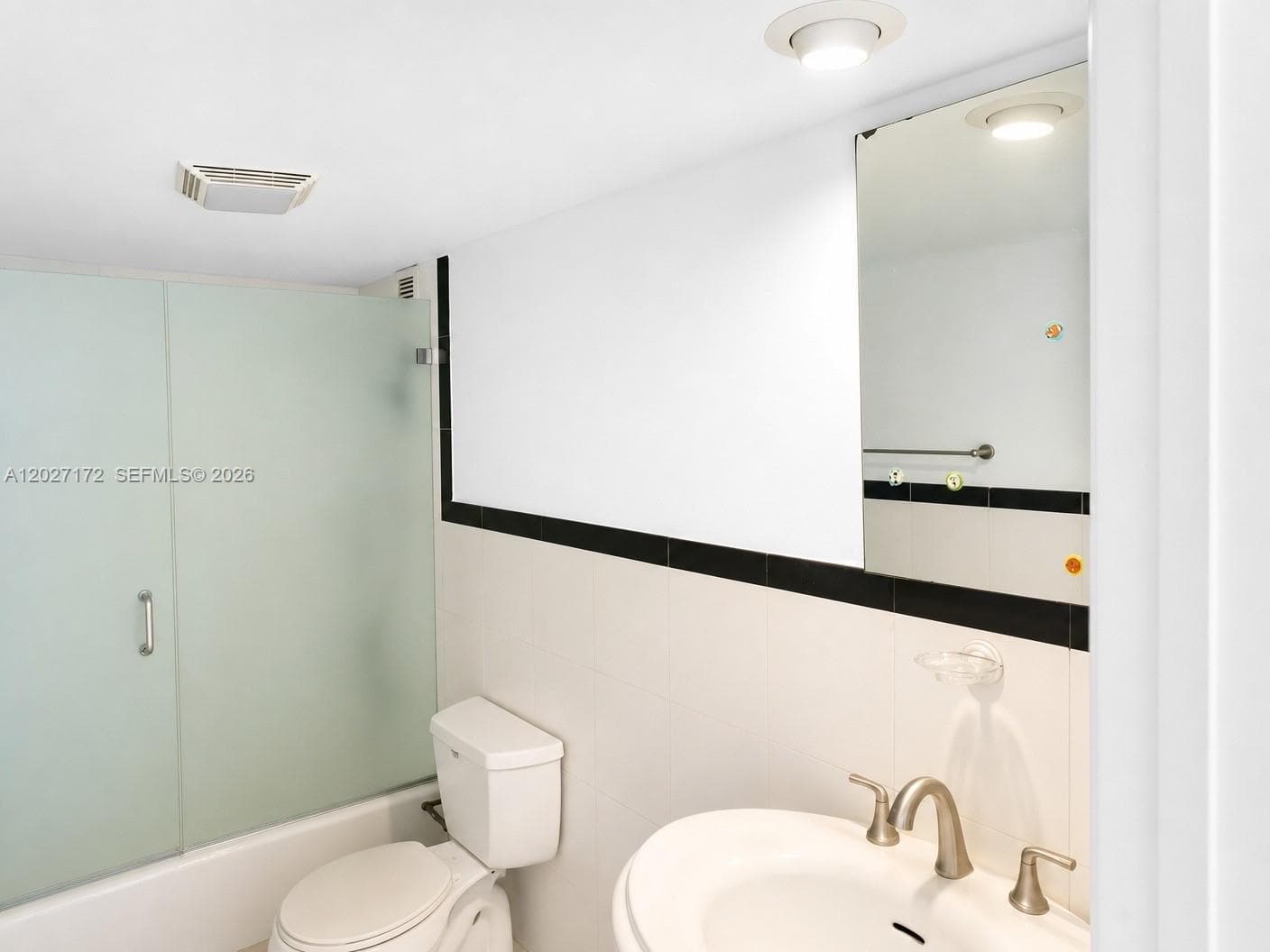 1925 Brickell Ave # 1808, Miami FL 33129 — 39