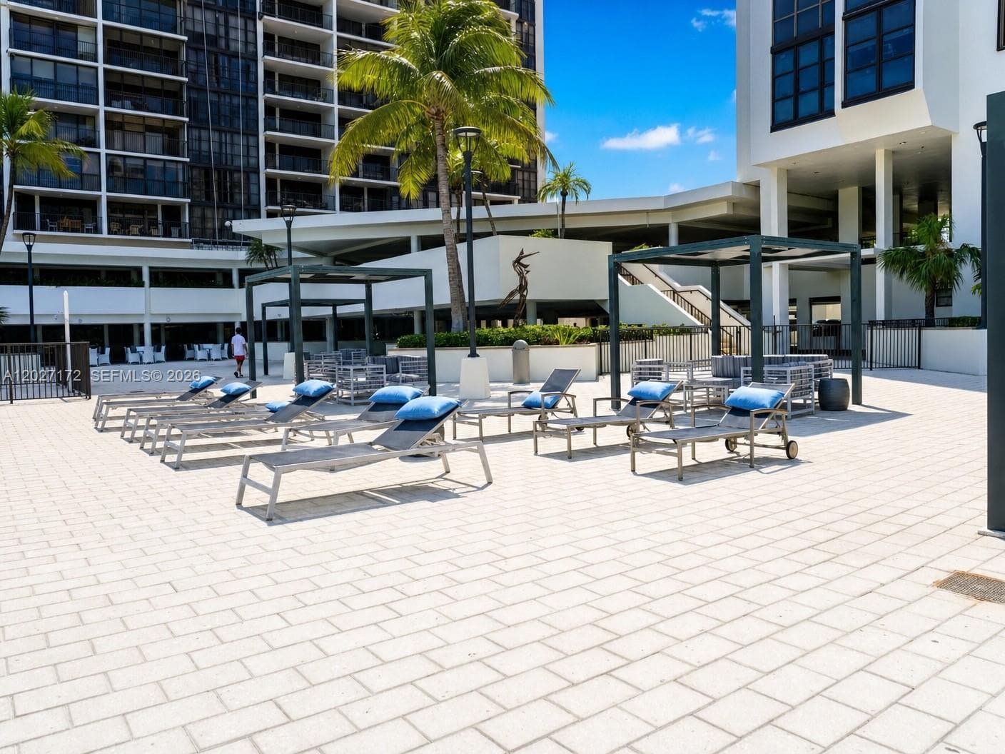 1925 Brickell Ave # 1808, Miami FL 33129 — 85