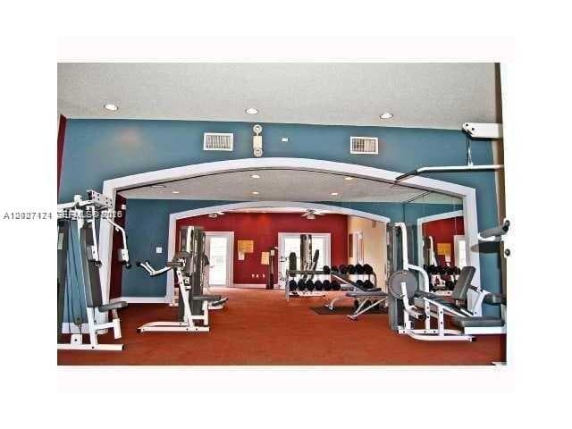 8215 Lake Dr # 105, Doral FL 33166 — 20