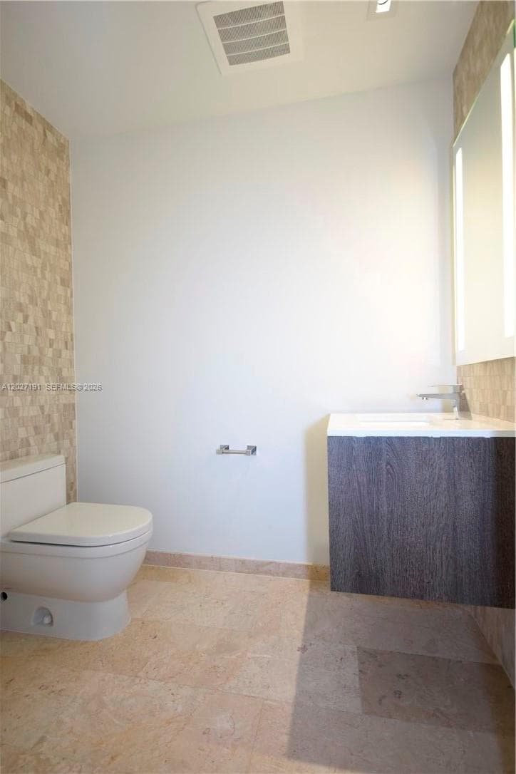 68 SE 6th St # 2812, Miami FL 33131 — 11