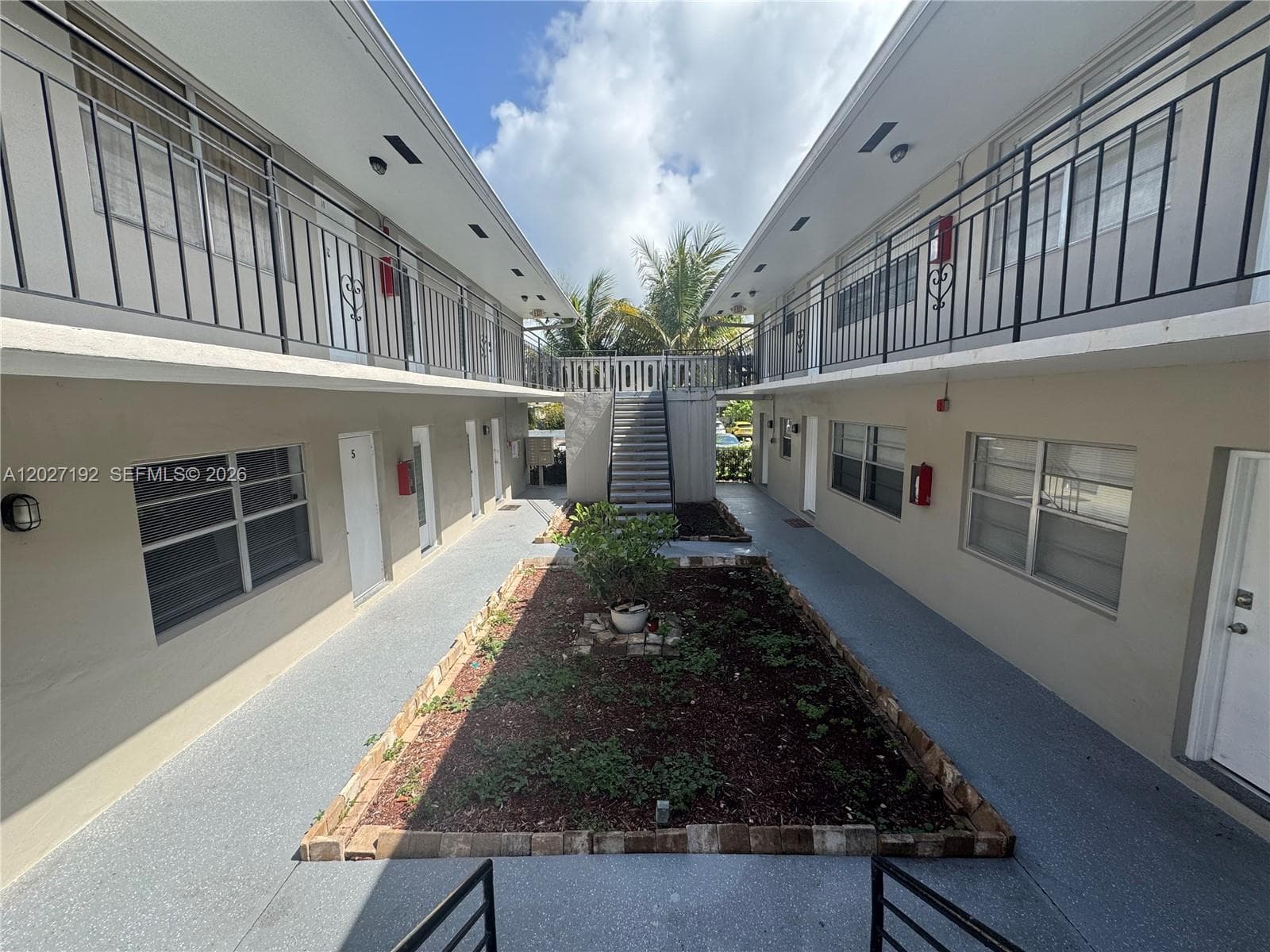 2151 NE 168th St, North Miami Beach FL 33162 — 6