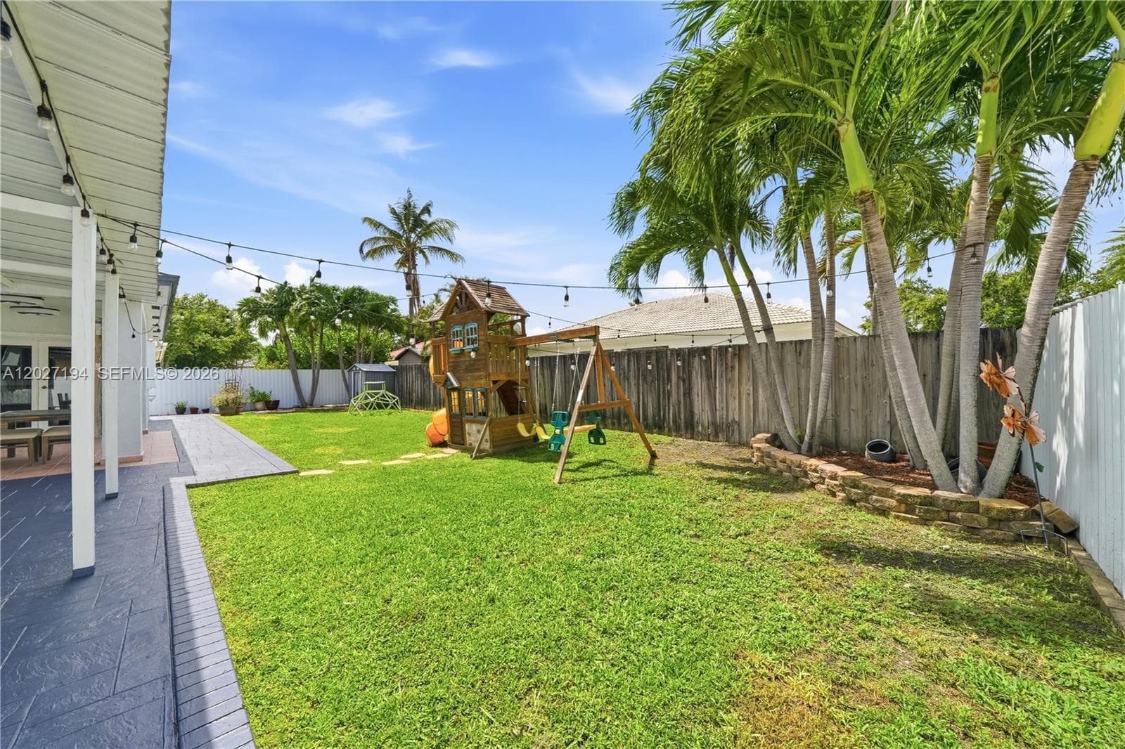 8883 NW 176th St, Hialeah FL 33018 — 28