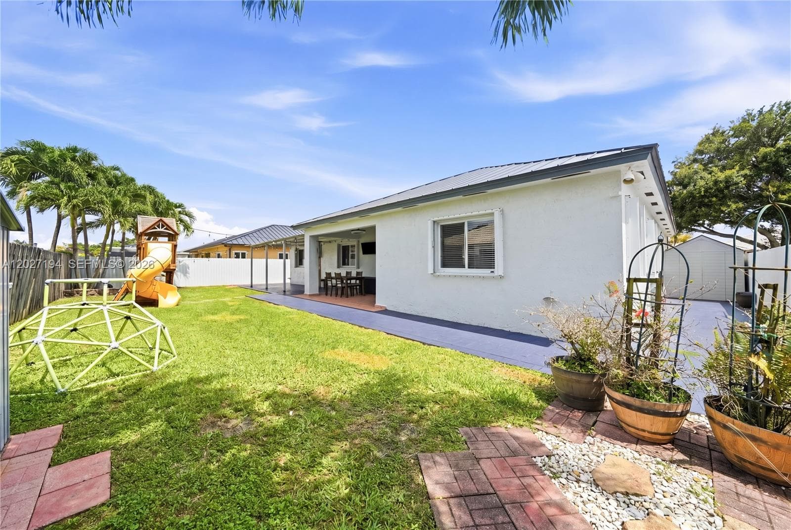 8883 NW 176th St, Hialeah FL 33018 — 31