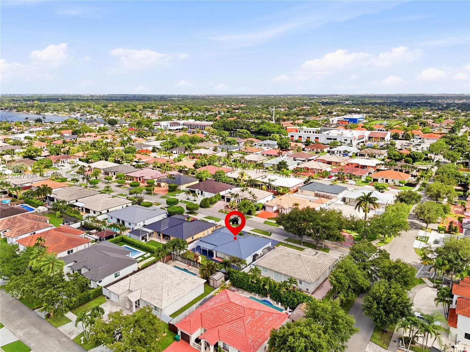 8883 NW 176th St, Hialeah FL 33018 — 39