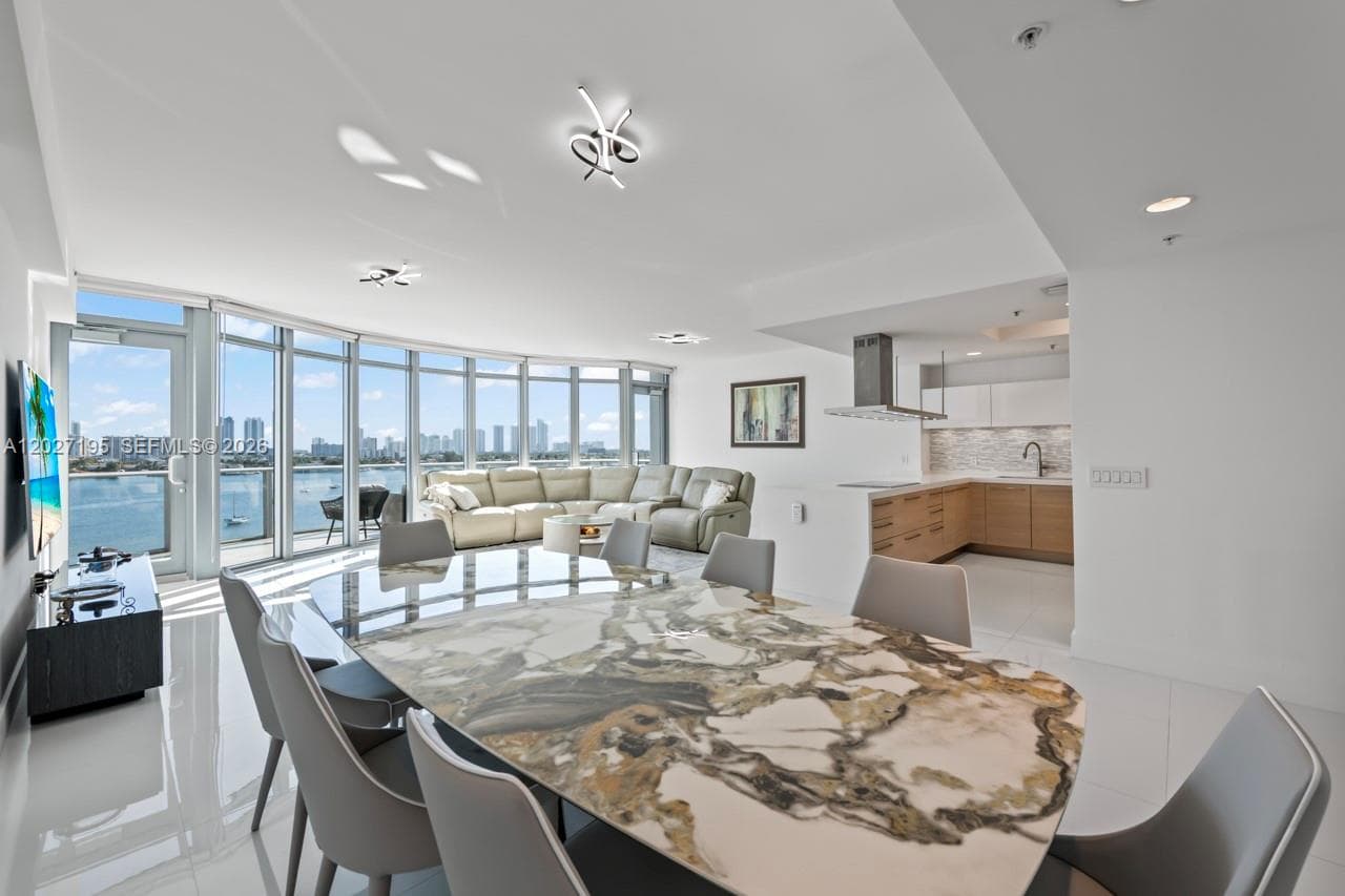 17301 Biscayne Blvd # 811, North Miami Beach FL 33160 — 3