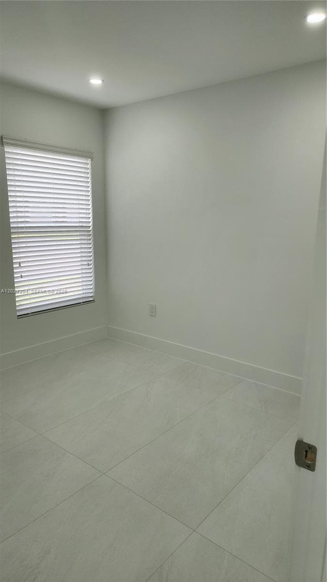 13741 SW 46th Ter, Miami FL 33175 — 14