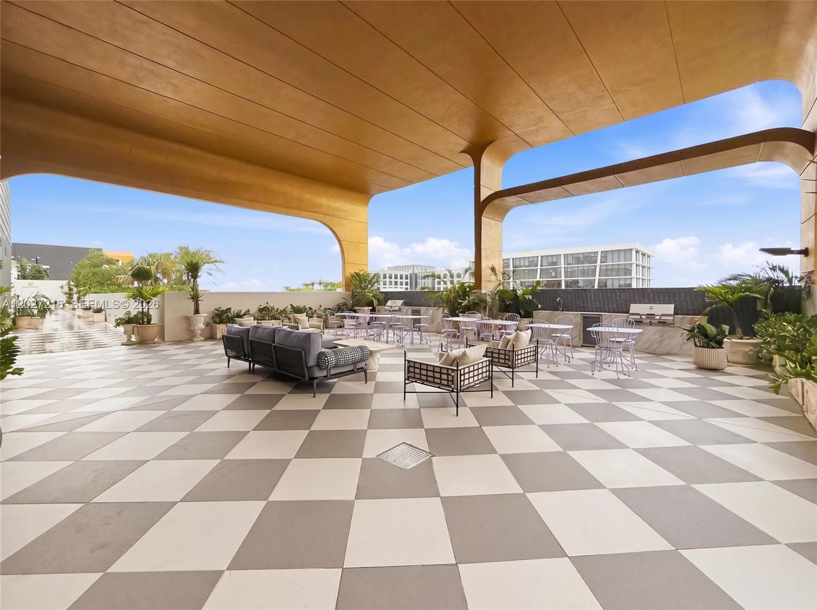 2700 NW 2nd Ave # 345, Miami FL 33127 — 23