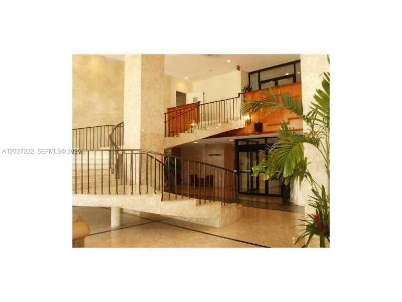 5601 Collins Ave # 1121, Miami Beach FL 33140 — 4