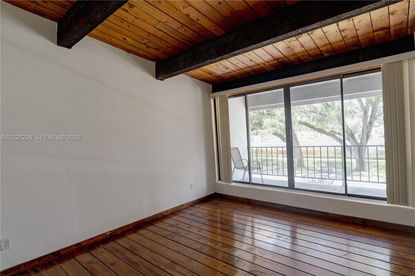 19200 NE 25th Ave # 322C, Miami FL 33180 — 8
