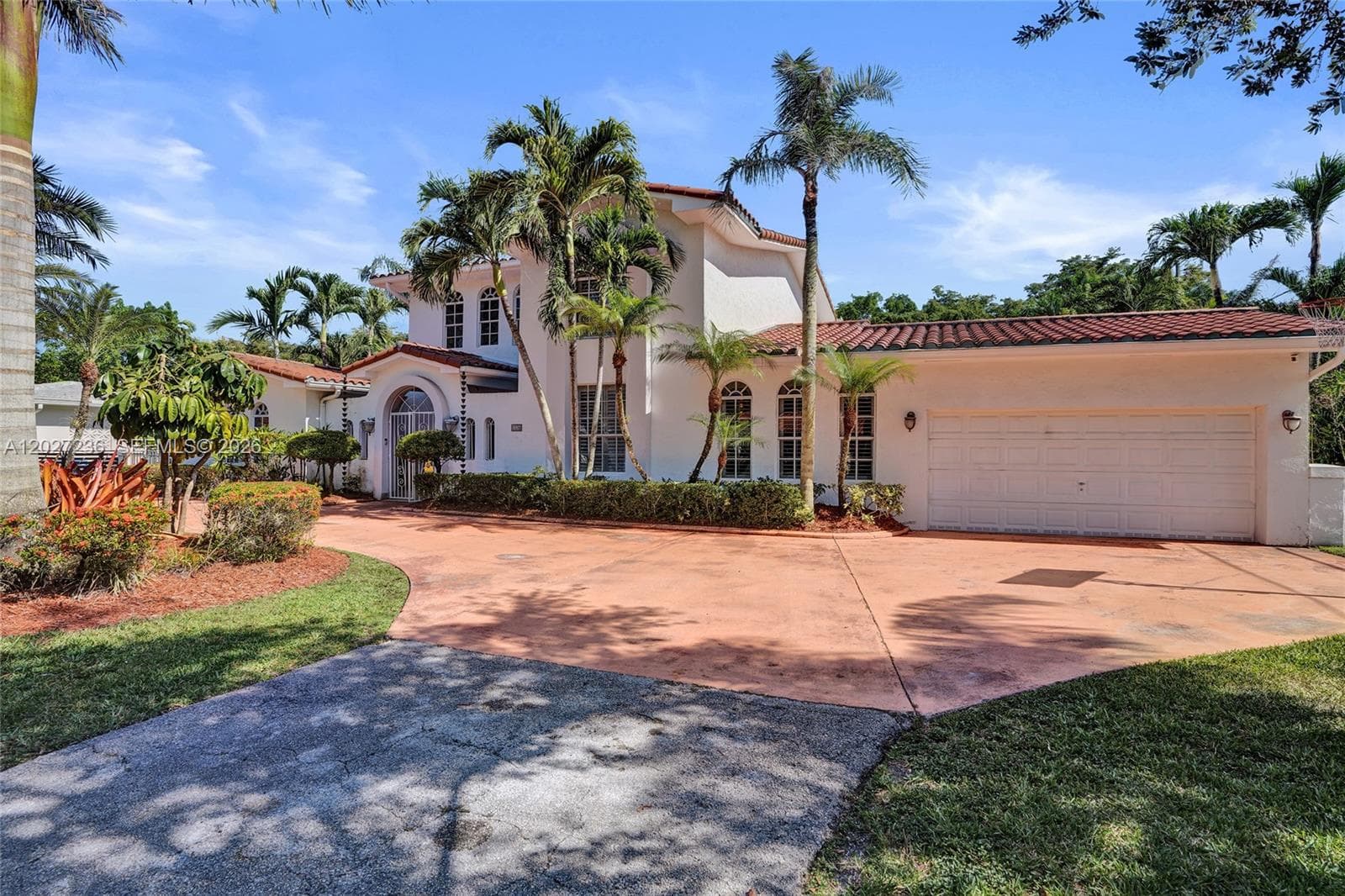 1534 Palancia Ave, Coral Gables FL 33146 — 56