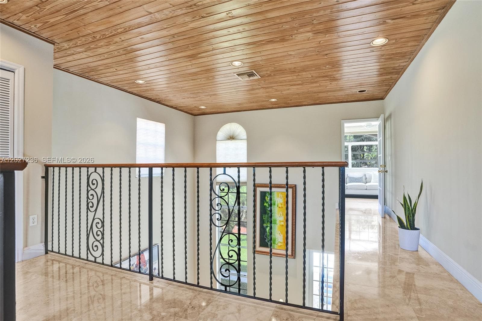 1534 Palancia Ave, Coral Gables FL 33146 — 36