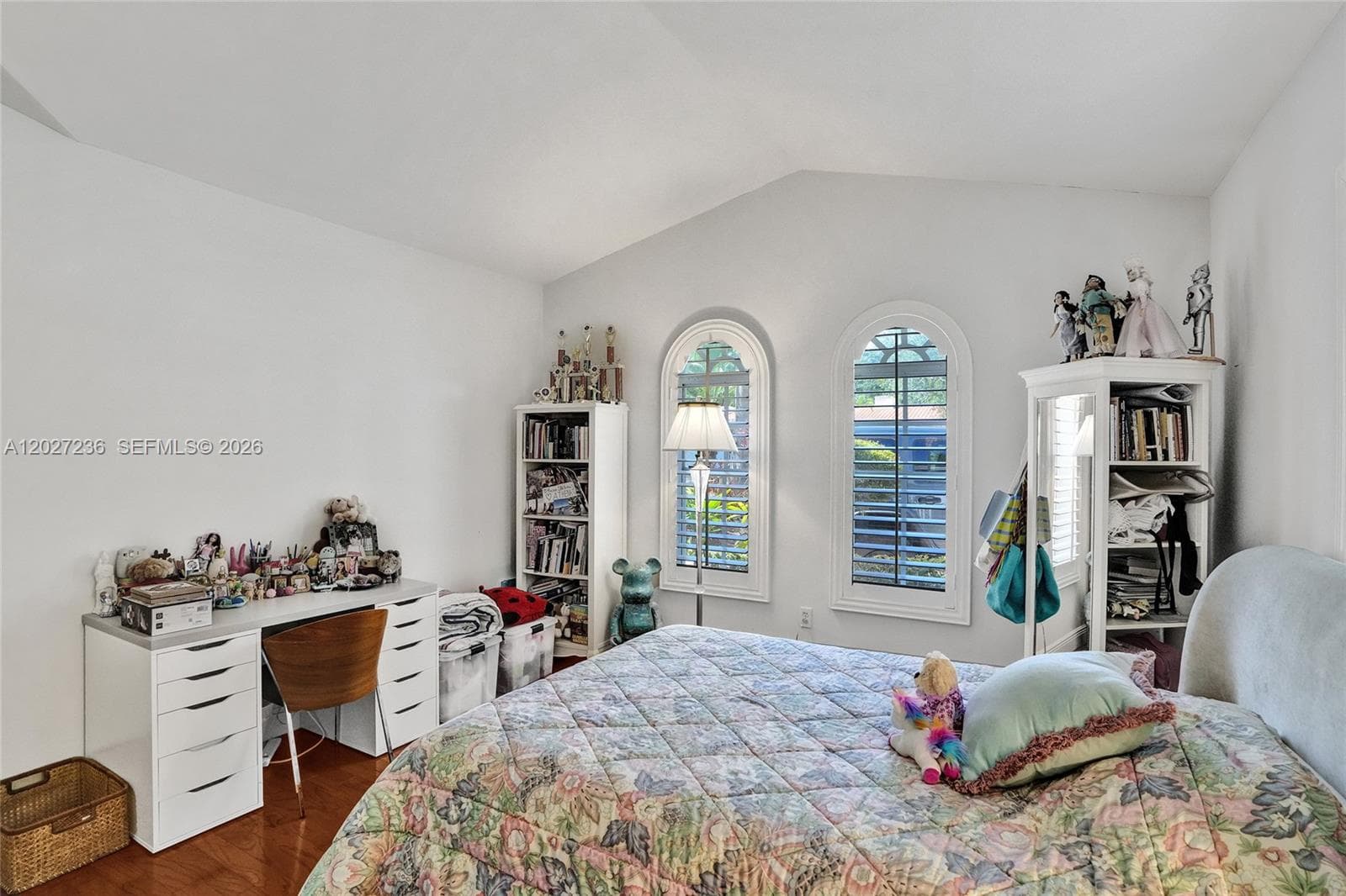1534 Palancia Ave, Coral Gables FL 33146 — 38