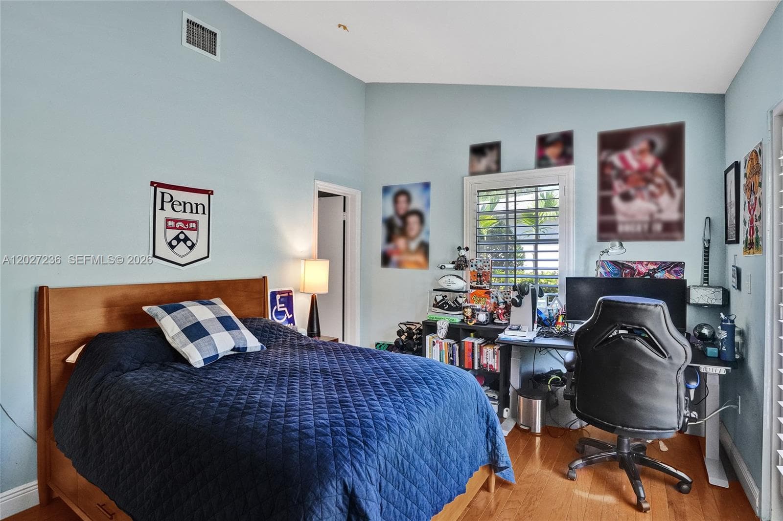 1534 Palancia Ave, Coral Gables FL 33146 — 41