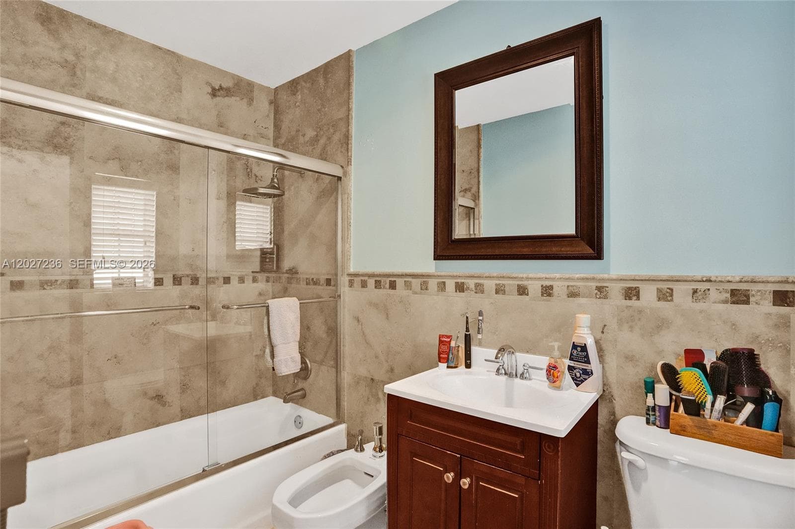 1534 Palancia Ave, Coral Gables FL 33146 — 40