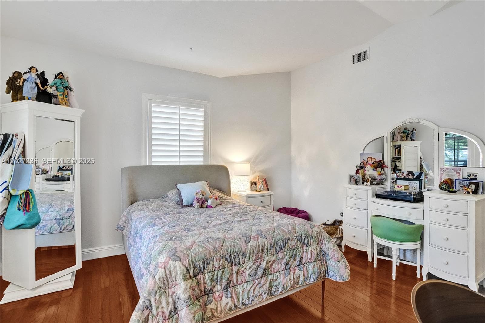 1534 Palancia Ave, Coral Gables FL 33146 — 39