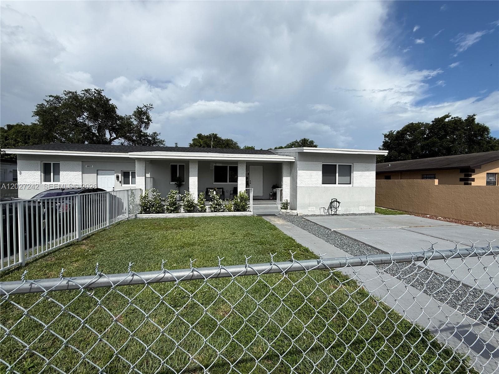 6825 NW 5th Ct # 0, Miami FL 33150 — 1