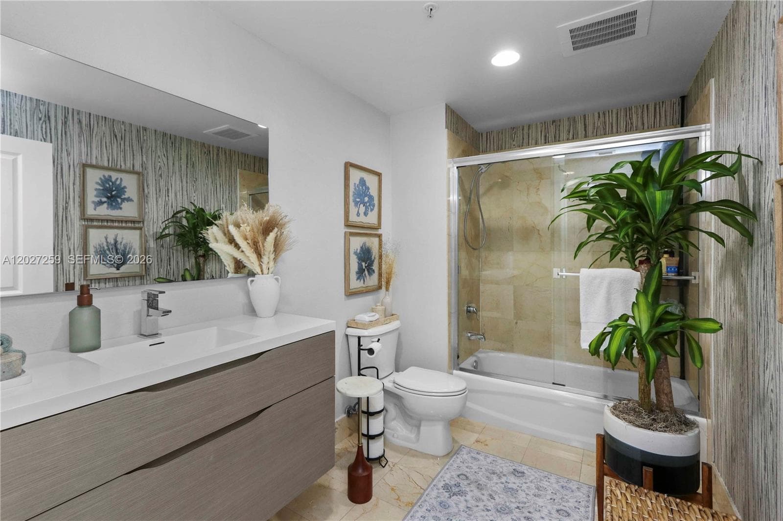 10 Aragon Ave # 1106, Coral Gables FL 33134 — 17