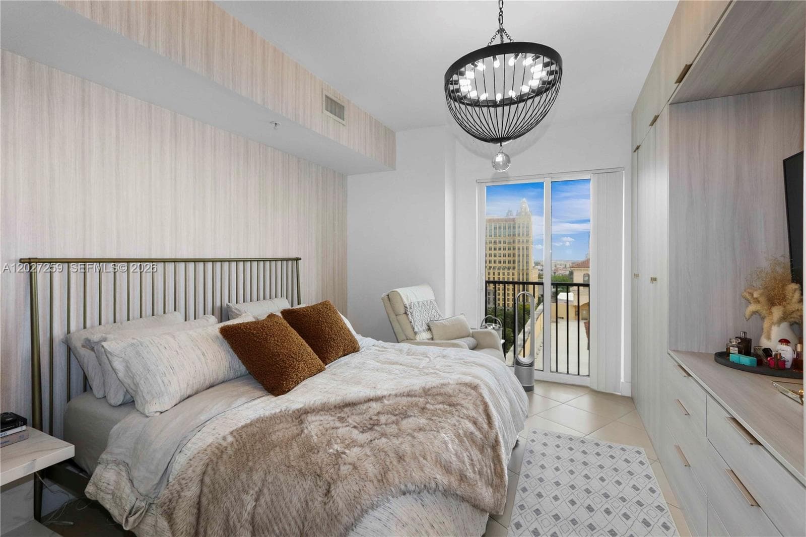 10 Aragon Ave # 1106, Coral Gables FL 33134 — 11