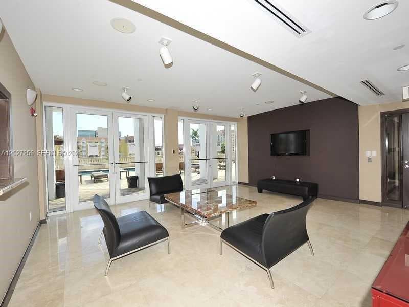 10 Aragon Ave # 1106, Coral Gables FL 33134 — 35