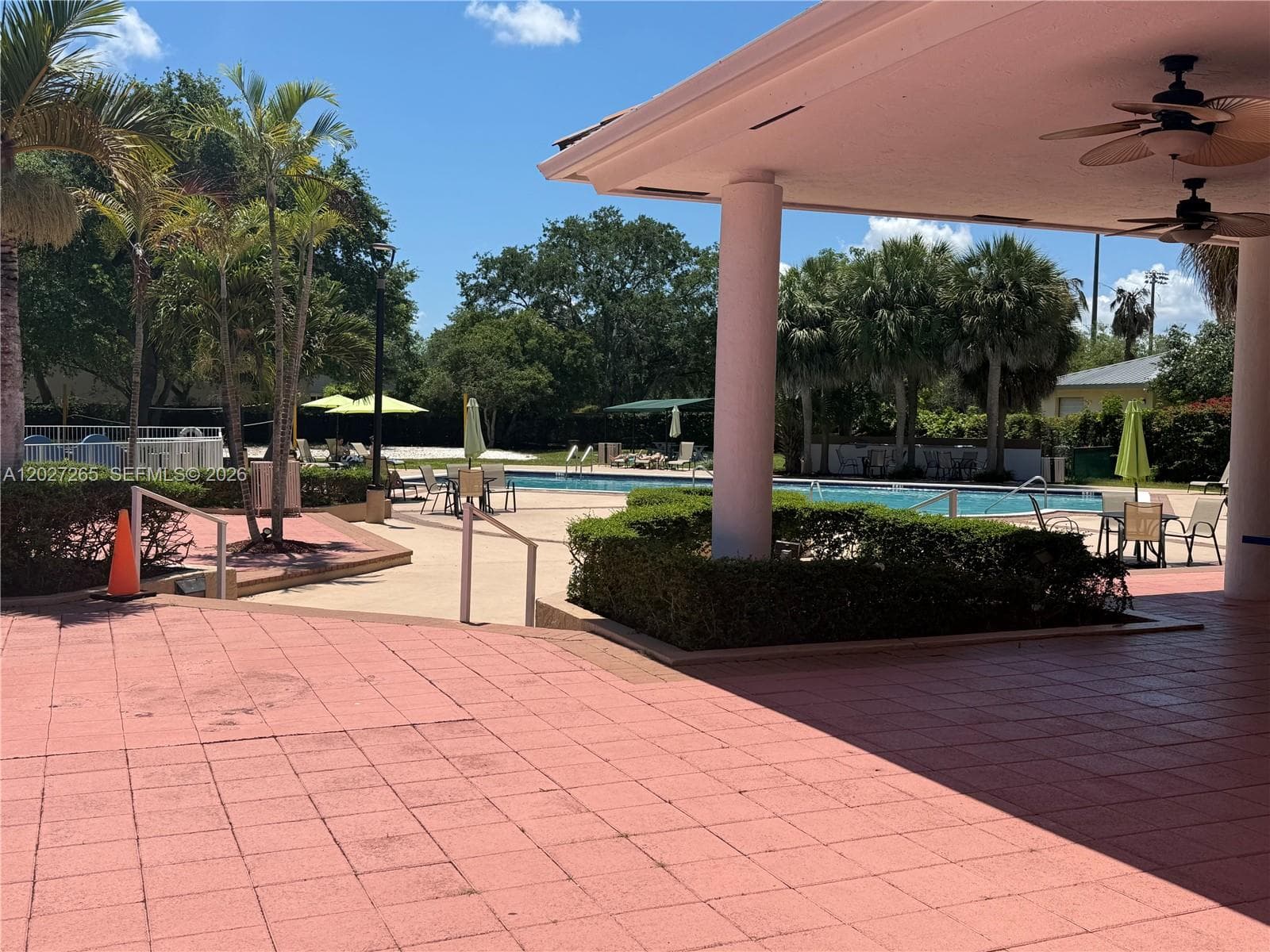 9716 Hammocks Blvd # 101, Miami FL 33196 — 33