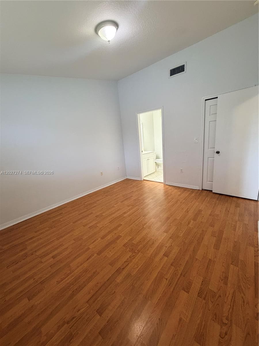 995 NE 34th Ave # 201, Homestead FL 33033 — 16