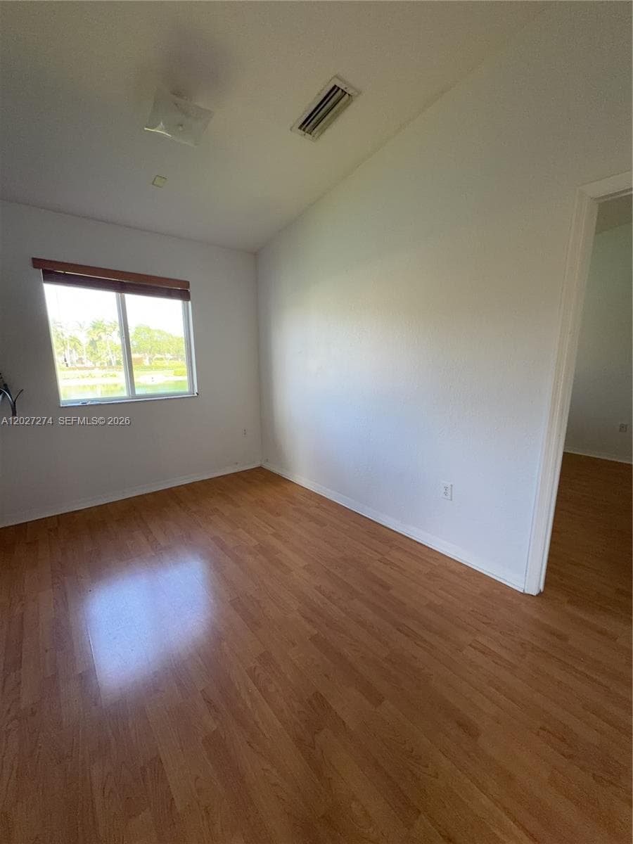 995 NE 34th Ave # 201, Homestead FL 33033 — 20