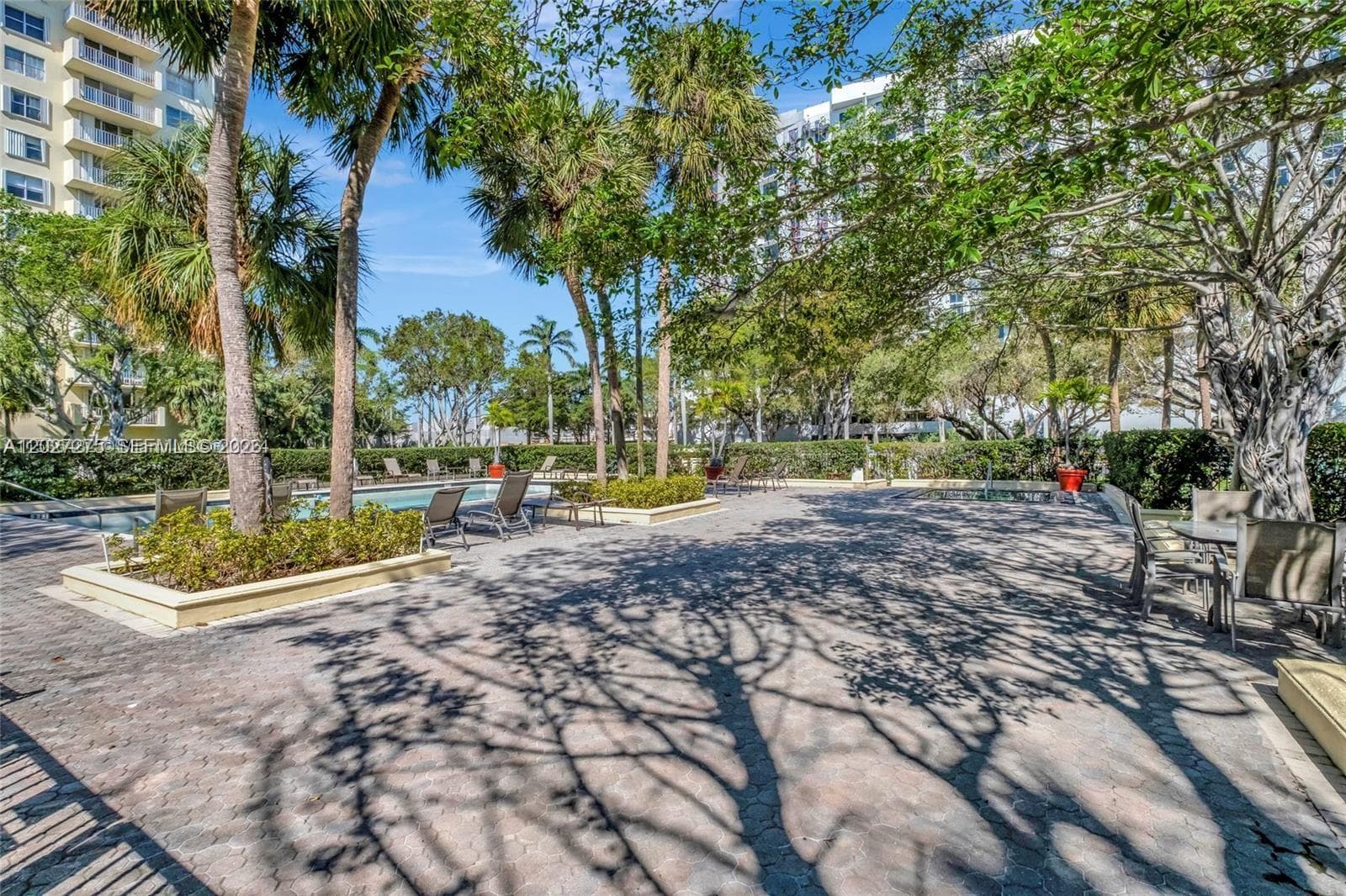 11111 Biscayne Blvd # 8F, Miami FL 33181 — 6