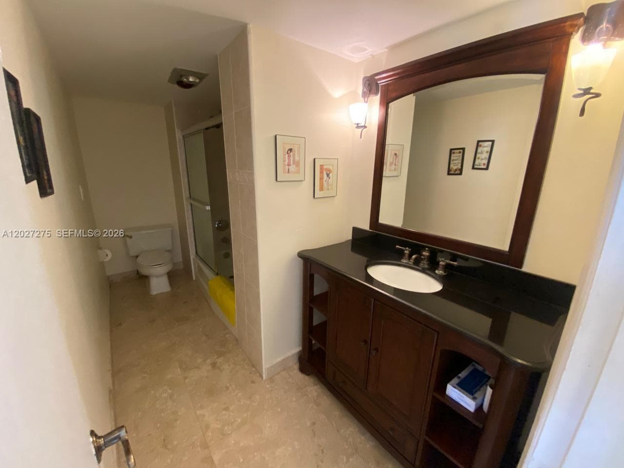 11111 Biscayne Blvd # 8F, Miami FL 33181 — 11