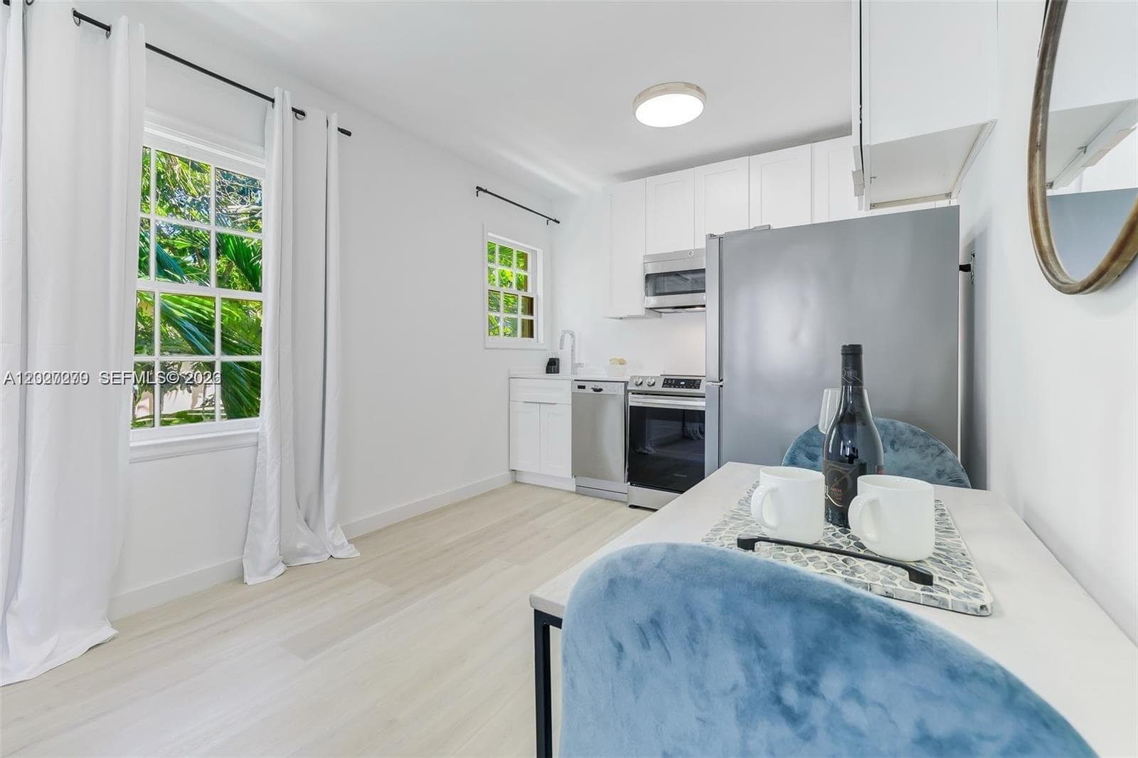 421 75th St # 4, Miami Beach FL 33141 — 3
