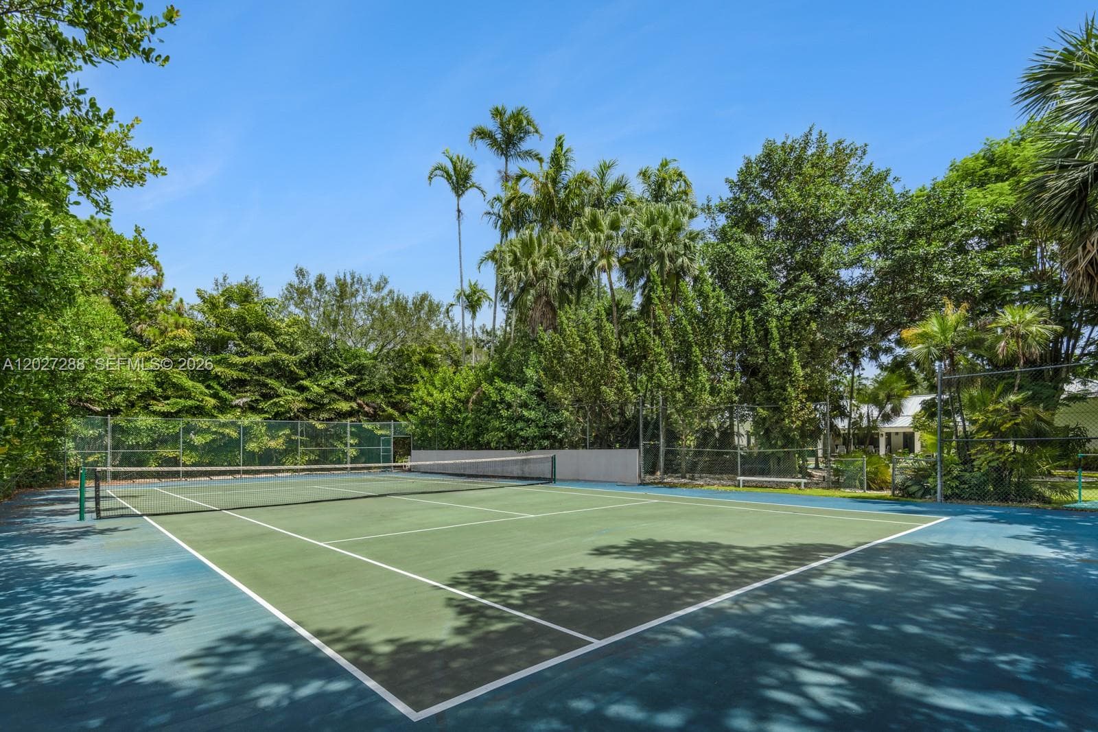 7101 SW 66th St, Miami FL 33143 — 66